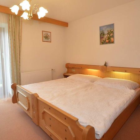 Ferienwohnung Fischerhof 로이타쉬 외부 사진
